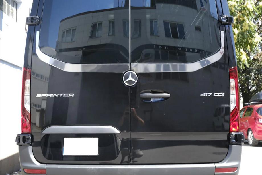 Mercedes Sprinter W907/W910 2018– Bakrutelist V-2 Carmos (2 st, rostfritt stål) Foto 1