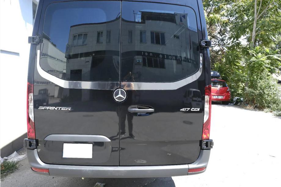 Mercedes Sprinter W907/W910 2018– Bakrutelist V-2 Carmos (2 st, rostfritt stål) Foto 4