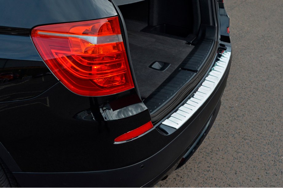 BMW X3 F25 2011–2018 Bakre stötfångarskydd i rostfritt stål OmsaLine (blank, rostfri) Image