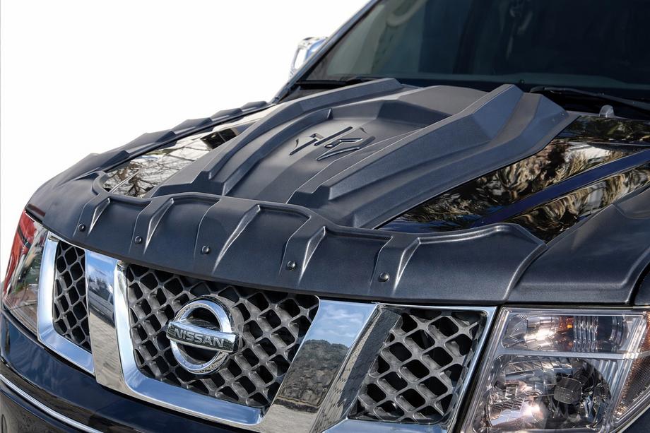 Nissan Navara 2006–2015 Motorhuvskåpa (ABS) Foto 1