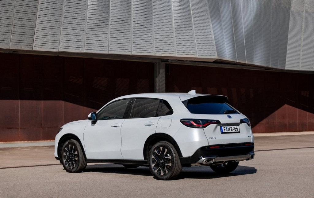 Crossovern Honda ZR-V gläder ukrainska köpare: test