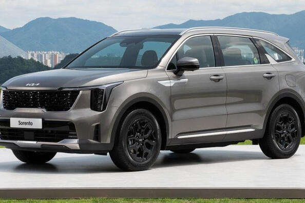 Uppdaterad KIA Sorento 2024-crossover