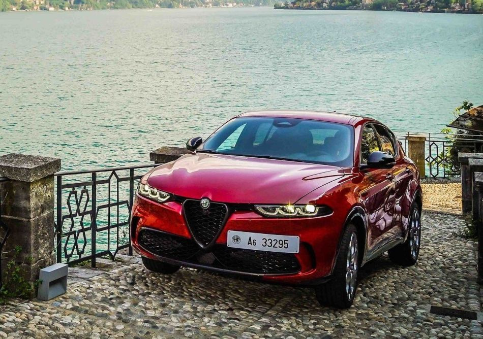Test av crossovern Alfa Romeo Tonale