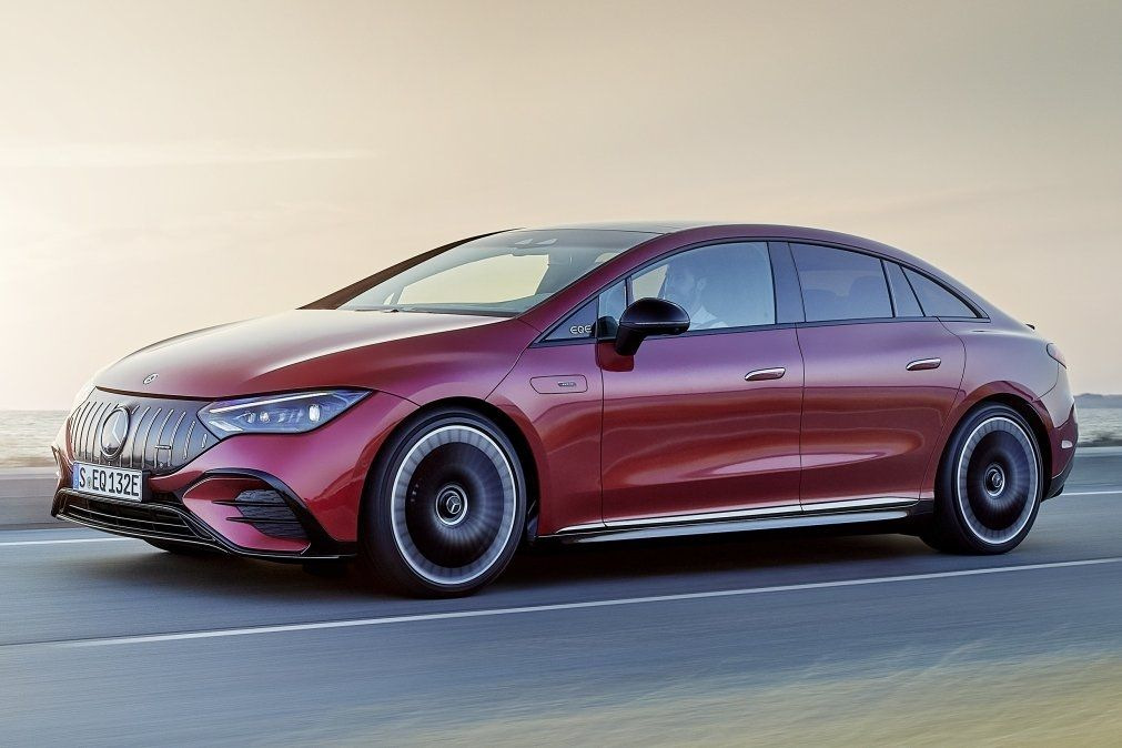 Test av den elektriska sedanen Mercedes-Benz EQE (V295)