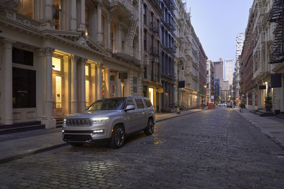 Test av SUV:en Jeep Grand Wagoneer