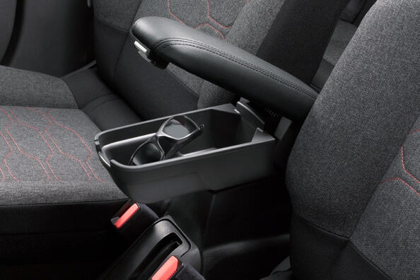 Armstöd i bilen: typer, fördelar och hur du väljer