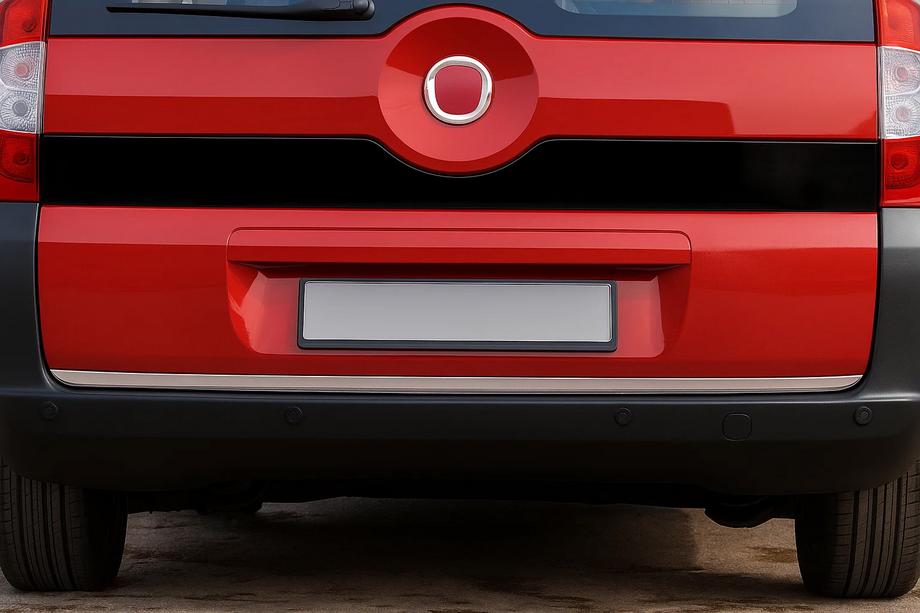 Peugeot Bipper 2008–2017 Kromlist till baklucka (rostfritt stål) Image