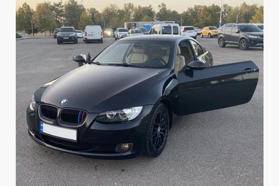 BMW 3-serien E92/E93 2006–2013 Njurgaller till E92 (3 st) Image