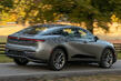 Recension av crossover-sedanen Toyota Crown foto 4