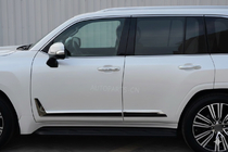 Lexus LX 500d/600 2022– Svarta dörrlister F-Sport vit/svart (4 st, ABS) foto 3