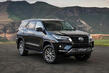 Toyota Fortuner: förkroppsligandet av en modern SUV foto 1