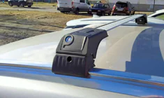 BMW X3 F25 2011–2018 Takräcke tvärstag för integrerade rails, låsbara med nyckel Skybar V2 (2 st) foto 2