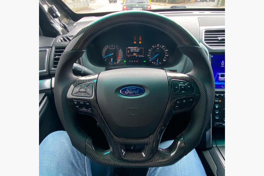 Ford Explorer 2019– Komplett anatomisk ratt (kolfiber) Image
