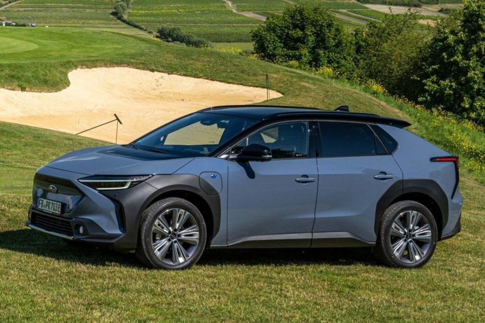 Fyrhjulsdriven elektrisk crossover Subaru Solterra