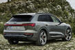 Elektrisk fyrhjulsdriven crossover Audi Q8 e-tron foto 3