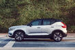 Elektrisk fyrhjulsdriven crossover Volvo XC40 Recharge foto 4