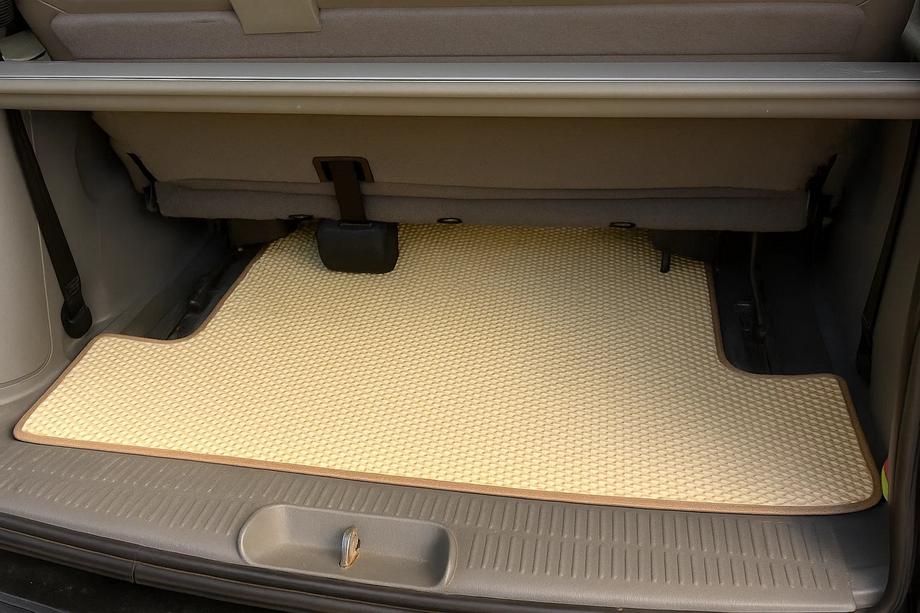 Chrysler Voyager 2001–2007 Bagagerumsmatta (EVA, Beige) Image