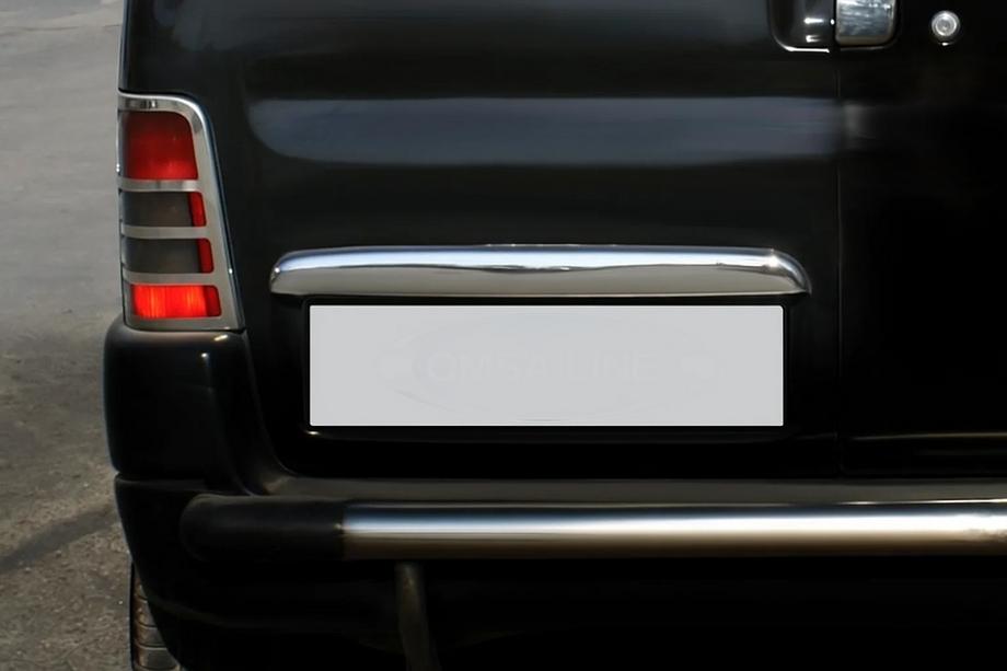 Peugeot Partner 1996–2008 List ovanför registreringsskylten (2 dörrar, rostfritt) Foto 1
