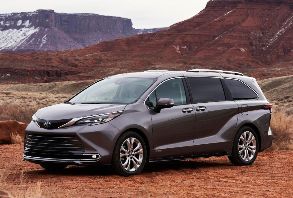 Recension av fjärde generationens Toyota Sienna-minivan