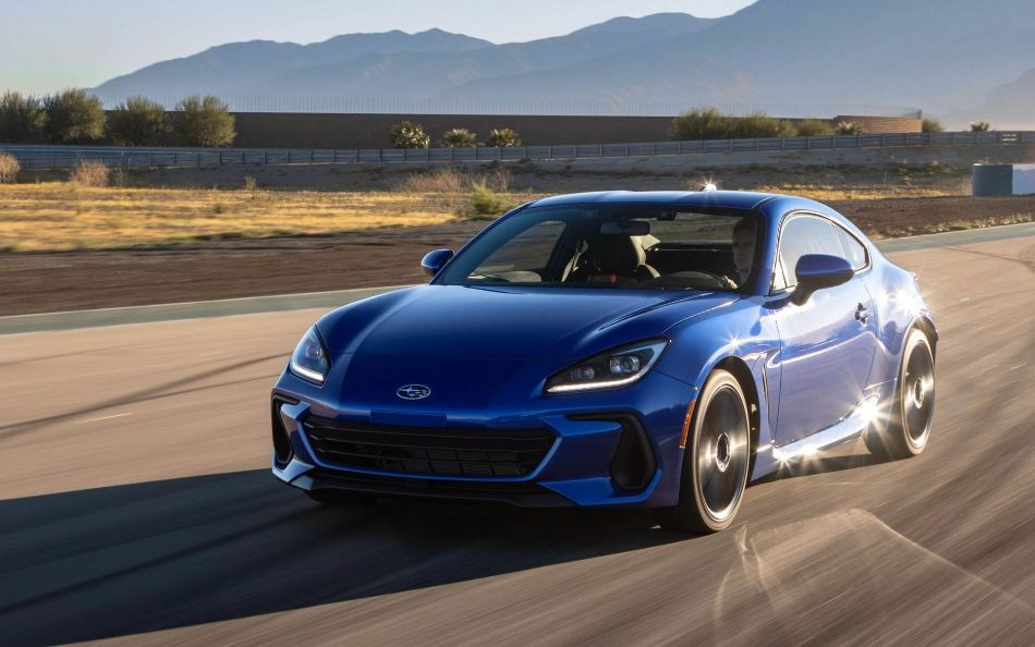Andra generationen av sportkupén Subaru BRZ