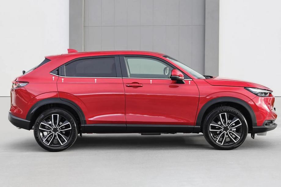 Honda HR-V 2021– OmsaLine nedre kromlist för sidorutor (10 st, rostfritt stål) Image