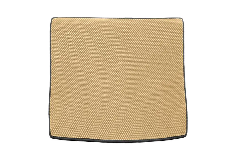 Volkswagen Passat B8 2015–2023 Bagagerumsmatta (EVA, beige) SW Image