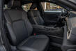 Test av cross-sedanen Toyota Crown foto 6