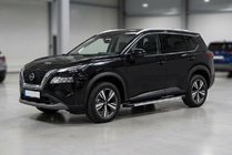 Nissan X-trail T33/Rogue 2022– Sidosteg Maya V1 (2 st, aluminium) foto 1