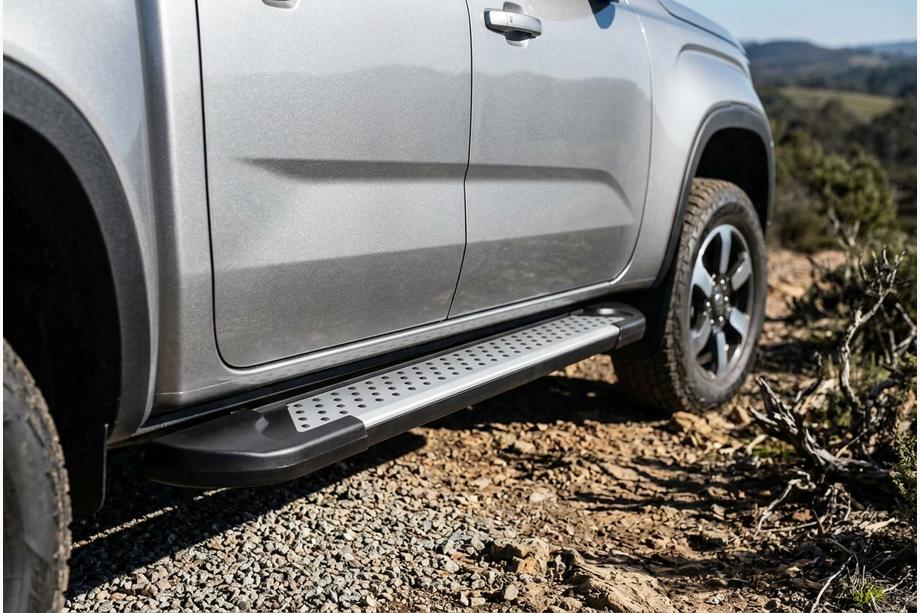 Volkswagen Amarok 2022– Sidosteg Allmond Grey (2 st, aluminium) Image