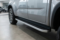 Volkswagen Amarok 2022– Sidosteg Tayga Grey (2 st, aluminium) foto 1