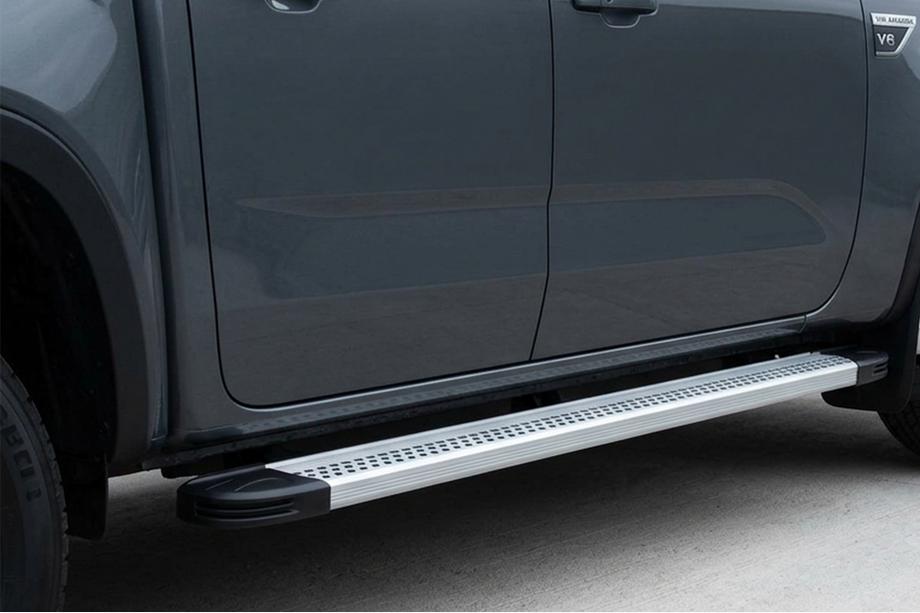 Ford Ranger 2022– Sidosteg Maya V2 (2 st, aluminium) Foto 1