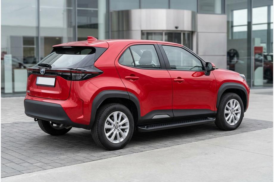 Toyota Yaris/Yaris Cross (XP210) 2020– Sidosteg Allmond Black (2 st, aluminium) Image