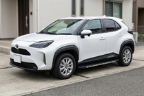 Toyota Yaris/Yaris Cross (XP210) 2020– Sidotrösklar Bosphore Grey (2 st, aluminium) foto 1