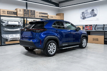 Toyota Yaris/Yaris Cross (XP210) 2020– Sidosteg Maya V1 (2 st, aluminium) foto 1