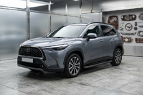 Toyota Corolla Cross 2020– Sidosteg Tayga Black (2 st, aluminium) foto 1
