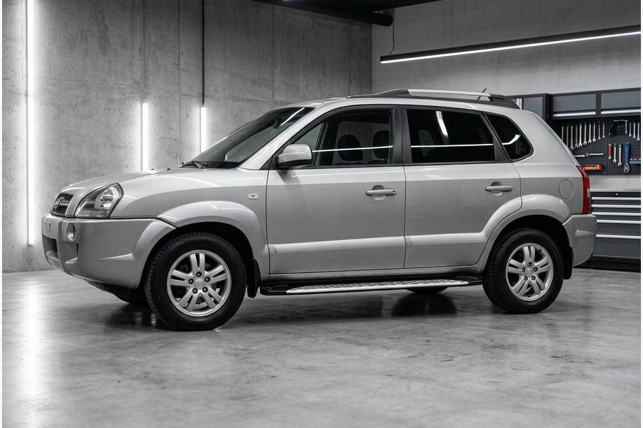 Hyundai Tucson JM 2004– Sidosteg Shining V1 (2 st, aluminium) Foto 1