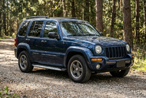 Jeep Cherokee/Liberty 2002–2007 Sidosteg Shining V1 (2 st, aluminium) foto 1