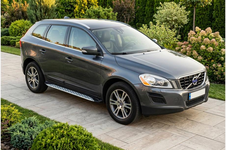 Volvo XC60 2009–2017 Sidosteg Shining V1 (2 st, aluminium) Image