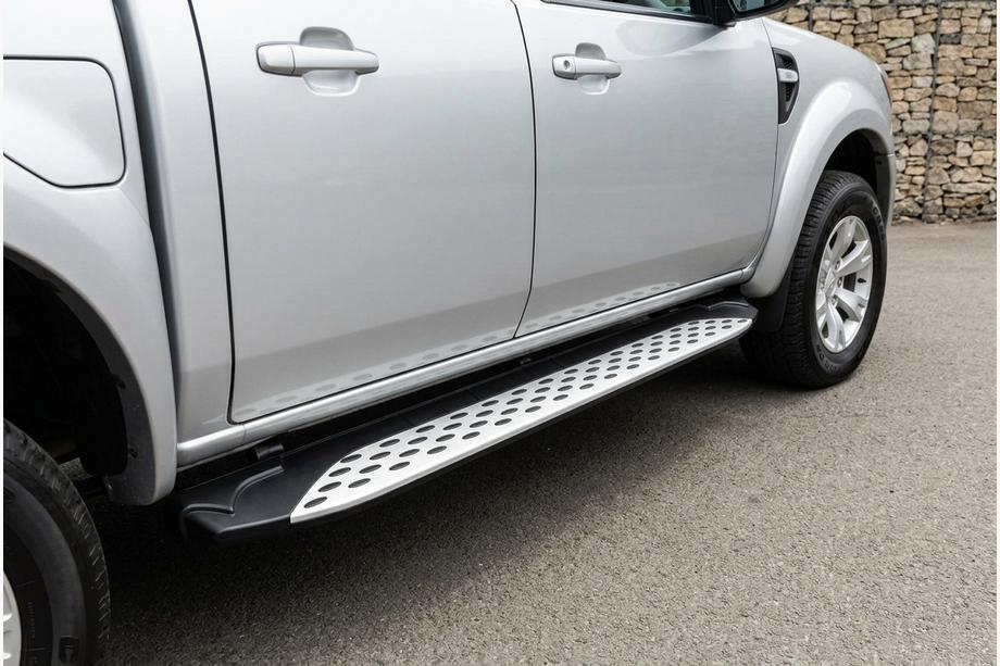 Mazda BT-50 2007–2012 Sidosteg Shining V1 (2 st, aluminium) Image