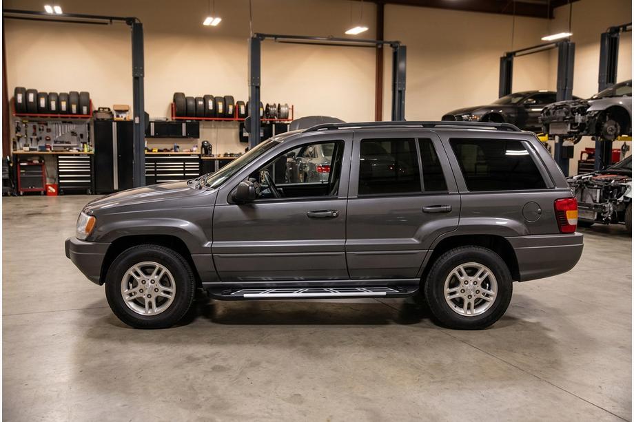 Jeep Grand Cherokee WJ 1999–2004 Sidosteg Sunrise (2 st, aluminium) Image