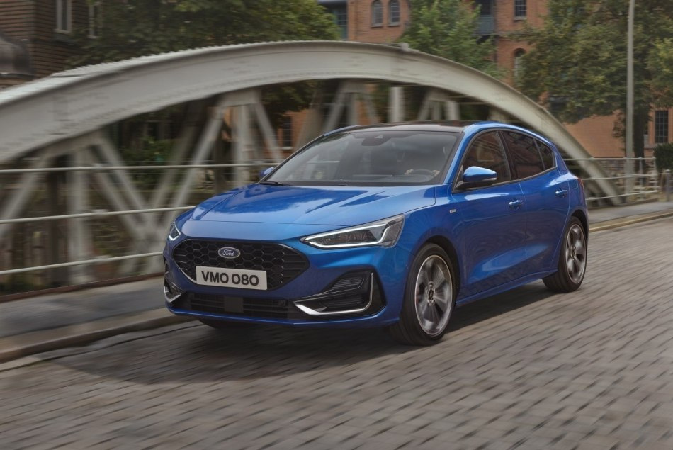 Test av uppdaterade Ford Focus halvkombi, fjärde generationen