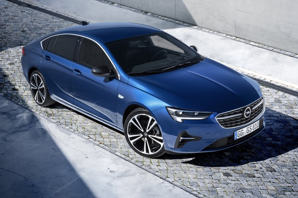 Opel Insignia Grand Sport: test av den uppdaterade liftbacken