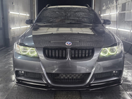 BMW 3-serie E90/E91 2005–2011 Jubileumsemblem 82 mm (fram) foto 1