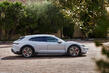 Porsche Taycan Cross Turismo: mångsidig elektrisk sportbil foto 3
