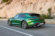Porsche Taycan Cross Turismo: mångsidig elektrisk sportbil foto 2