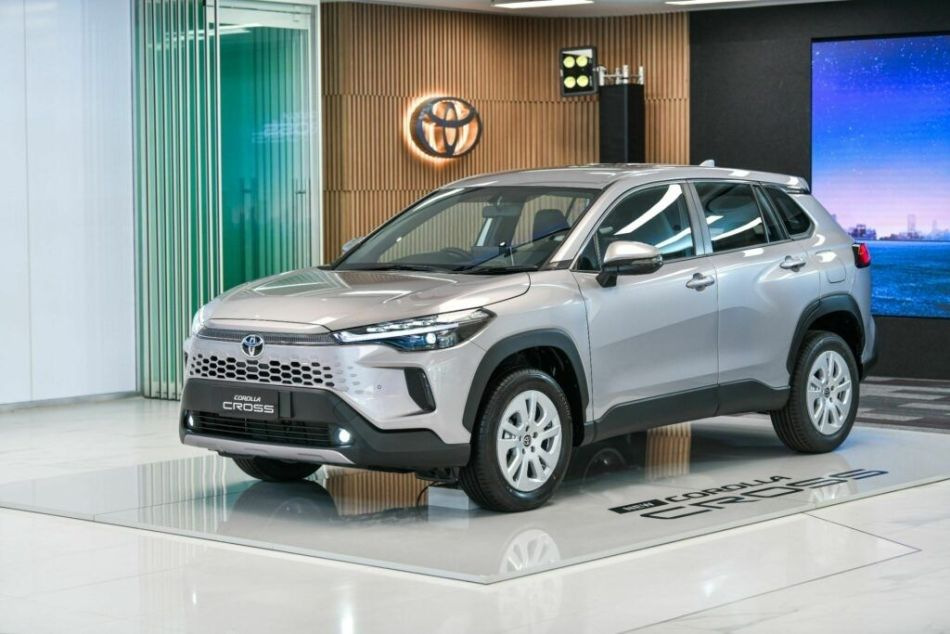 Toyota Corolla Cross: uppdaterad crossover för 2024