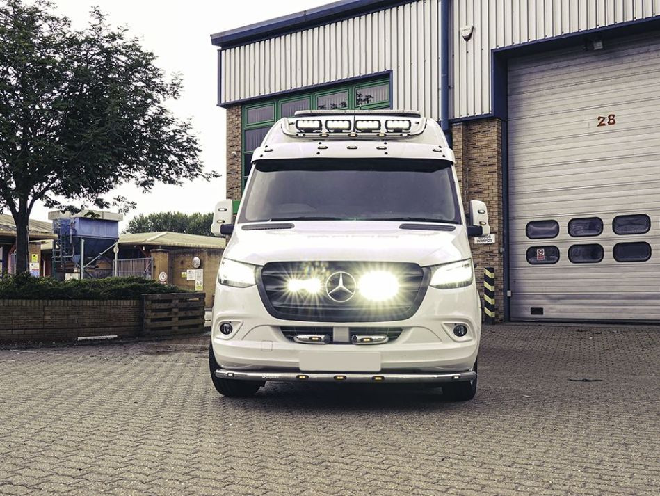 Tuning av Mercedes Sprinter: praktiska tillbehör