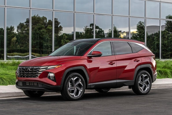 Hyundai Tucson 4:e generationen: djärv design, avancerad teknik och komfort Foto 1