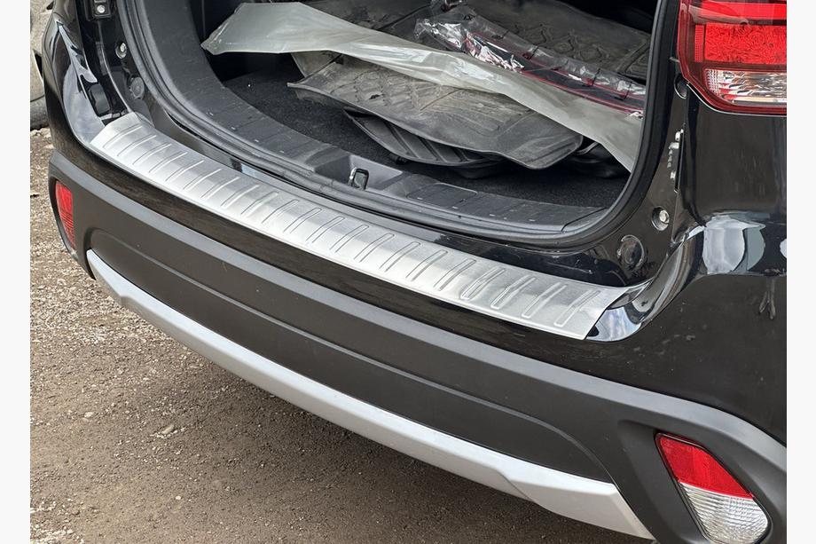 Mitsubishi Outlander 2012–2021 Lastskydd bakre stötfångare 2015-2021 Carmos (rostfritt stål) Image
