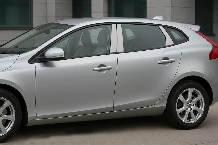 Volvo V40 2012– Dörrstolpskåpor i rostfritt stål Image